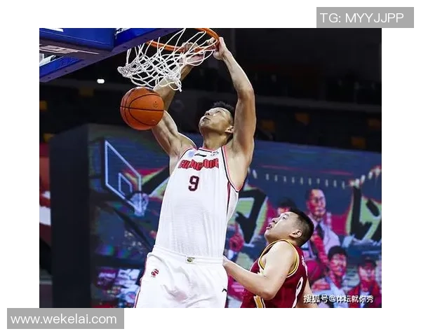 武汉网球队以58分领跑世锦赛积分榜展现强劲实力